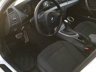 2011 BMW 1 серии 116i I (E81/E82/E87/E88) Рестайлинг, белый, 1100000 рублей, вид 4
