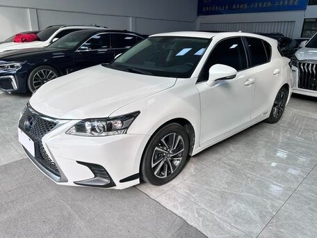 Lexus CT I Рестайлинг 2