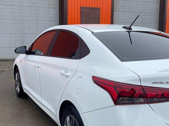 2020 Hyundai Solaris II, белый, 1400000 рублей - вид 6