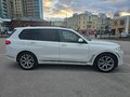 2019 BMW X7 40i I (G07), белый, 5850000 рублей - вид 1