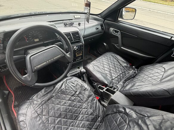 2005 Lada (ВАЗ) 2112, серебристый, 85000 рублей - вид 10