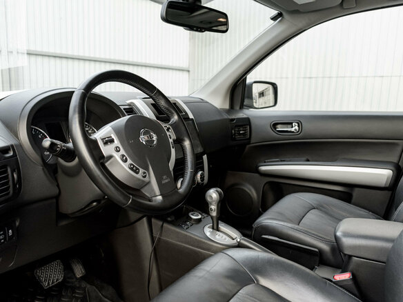 2014 Nissan X-Trail II Рестайлинг, белый - вид 10