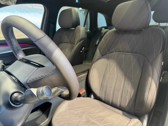 2026 Geely Monjaro I Рестайлинг, чёрный, 4190000 рублей - вид 13