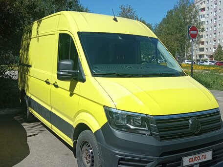 2018 Volkswagen Crafter, жёлтый, 2500000 рублей, вид 1