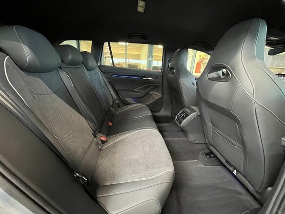 2026 Skoda Superb IV, серебристый, 5215005 рублей - вид 8