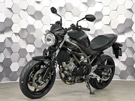 2021 Suzuki SV 650, чёрный, 677000 рублей, вид 2