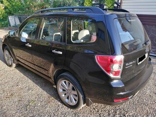 2011 Subaru Forester III Рестайлинг, чёрный, 1600000 рублей, вид 4