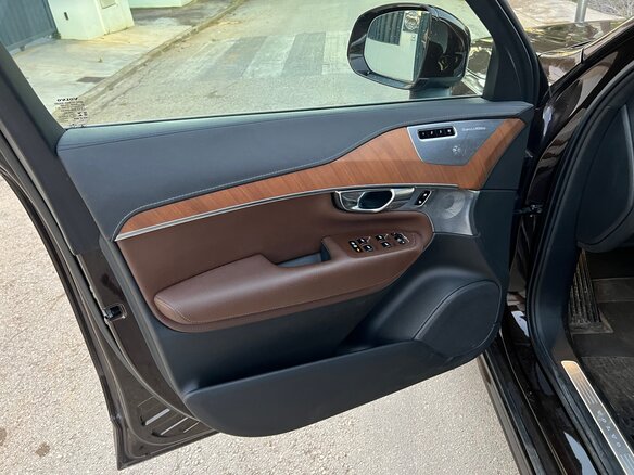2021 Volvo XC90 II Рестайлинг 1, коричневый - вид 11