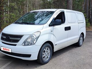 2008 Hyundai Grand Starex, белый, 750000 рублей, вид 2