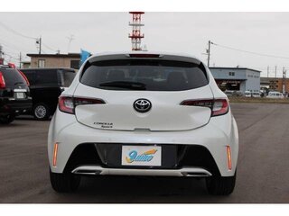 2019 Toyota Corolla XII (E210), белый, 1590000 рублей, вид 5