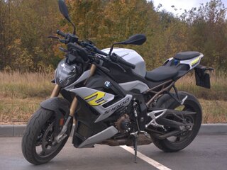 2021 BMW S 1000 R, серый, 2000000 рублей, вид 3