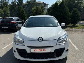 2009 Renault Megane III, белый, 560000 рублей, вид 2