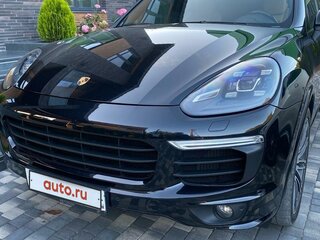2016 Porsche Cayenne S II Рестайлинг (958), чёрный, 4850000 рублей, вид 2