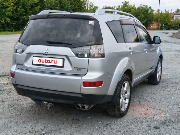2008 Mitsubishi Outlander II, серебристый, 1255000 рублей - вид 4