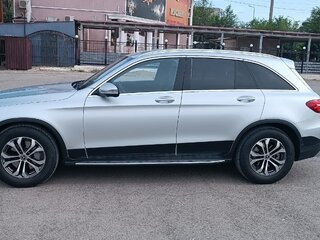 2017 Mercedes-Benz GLC 250 I (X253), серебристый, 3491000 рублей, вид 4