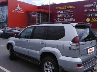 2003 Toyota Land Cruiser Prado 120 Series, серебристый, 1850000 рублей, вид 4