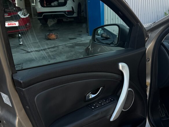 2010 Renault Fluence I, бежевый, 485000 рублей - вид 22