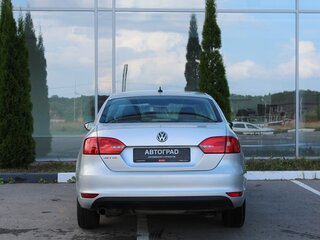 2013 Volkswagen Jetta VI, серебристый, 820000 рублей, вид 5