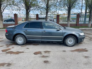 2002 Volkswagen Phaeton 5-Seater I, белый, 580000 рублей, вид 3