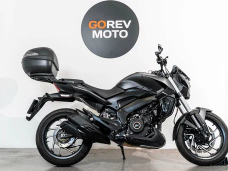 2023 Bajaj Dominar 400, чёрный, 370000 рублей, вид 1