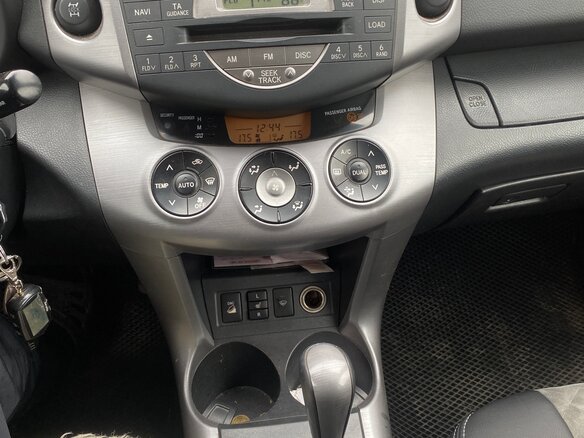 2006 Toyota RAV4 III (XA30), красный, 930000 рублей - вид 9