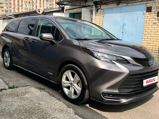 2021 Toyota Sienna IV, серый, 4070000 рублей, вид 5