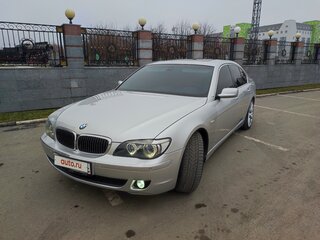 2005 BMW 7 серии 750i IV (E65/E66) Рестайлинг, серебристый, 900000 рублей, вид 2