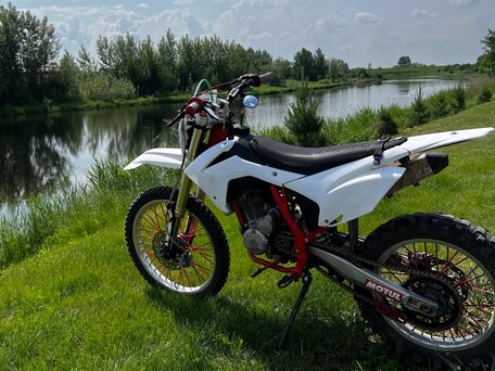 2021 BSE J1, красный, 120000 рублей, вид 1