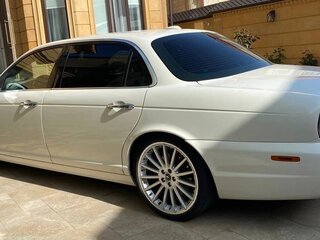 2008 Jaguar XJ III (X350/X358), белый, 4000000 рублей, вид 5