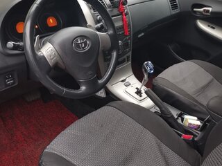 2008 Toyota Corolla AMT X (E140, E150), серебристый, 700000 рублей, вид 3
