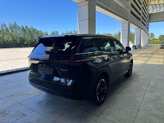 2025 Toyota bZ3X 58.3 kWh, чёрный, 2099100 рублей, вид 2