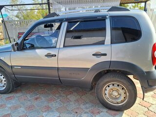 2012 Chevrolet Niva I Рестайлинг, серый, 650000 рублей, вид 5