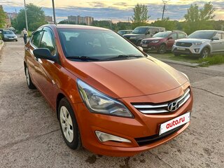 2015 Hyundai Solaris I Рестайлинг, оранжевый, 890000 рублей, вид 1