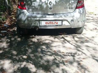2013 Renault Sandero I, серебристый, 615000 рублей, вид 2