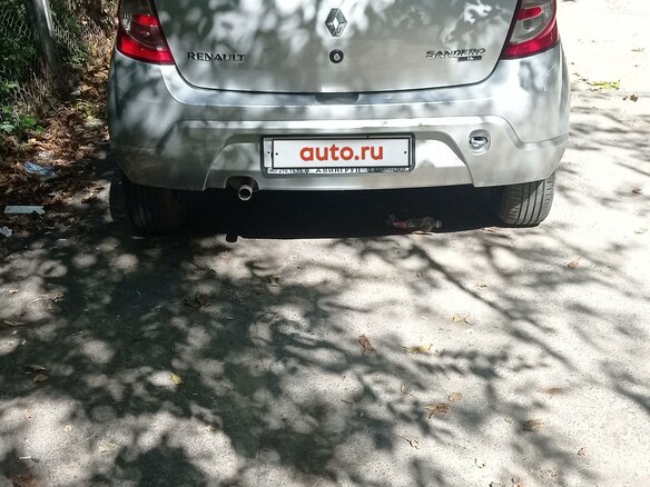 2013 Renault Sandero I, серебристый, 615000 рублей - вид 1