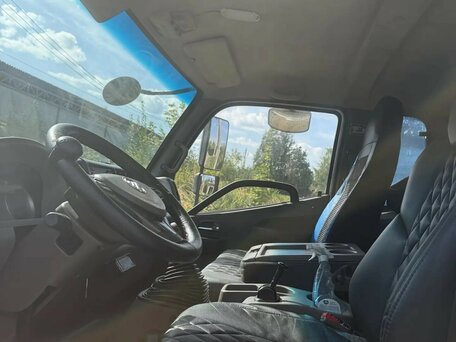 2017 Foton Auman BJ11xx, серебристый, 1500000 рублей, вид 3