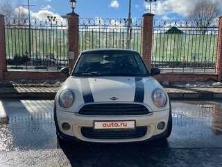 2011 Mini Hatch One II (R56) Рестайлинг, белый, 999000 рублей, вид 3