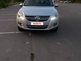 2010 Volkswagen Tiguan I, серебристый, 1150000 рублей, вид 3