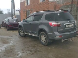 2014 Chevrolet TrailBlazer II, серый, 1500000 рублей, вид 4