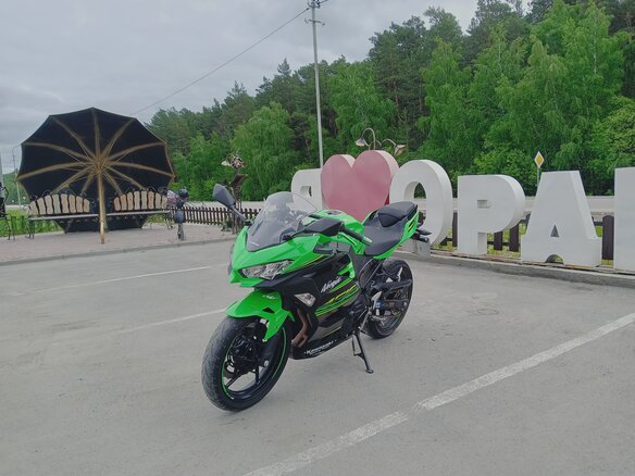 2018 Kawasaki Ninja 400, зелёный, 480000 рублей - вид 13