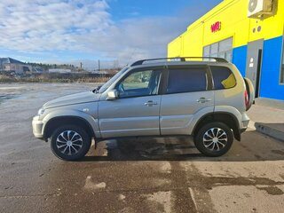 2013 Chevrolet Niva I Рестайлинг, серебристый, 660000 рублей, вид 5