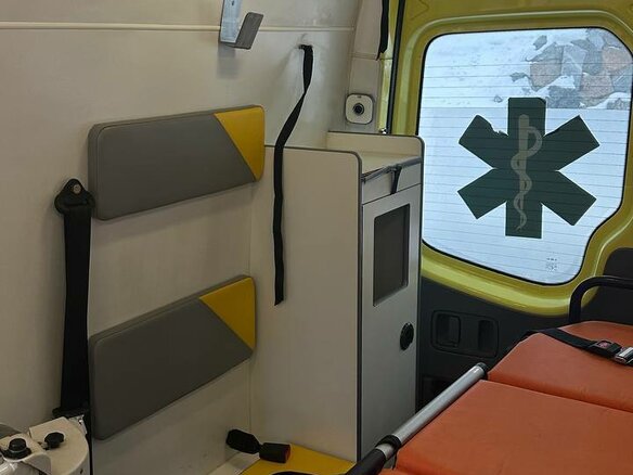 2013 Volkswagen Crafter, жёлтый, 3500000 рублей - вид 7