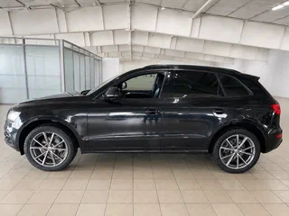 2016 Audi Q5 I (8R) Рестайлинг, чёрный, 2000000 рублей, вид 4