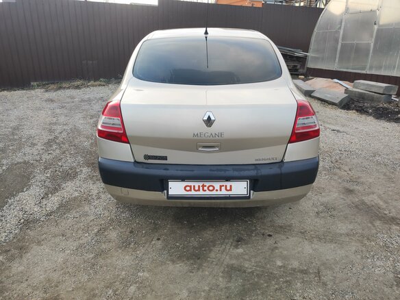 2006 Renault Megane II, бежевый, 400000 рублей - вид 2