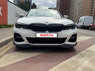 2019 BMW 3 серии 330i xDrive VII (G2x), белый, 4000000 рублей, вид 3
