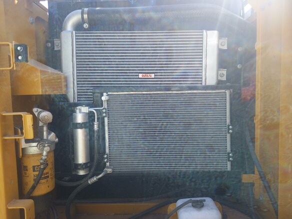 2016 Caterpillar 320D, жёлтый, 6400000 рублей - вид 19