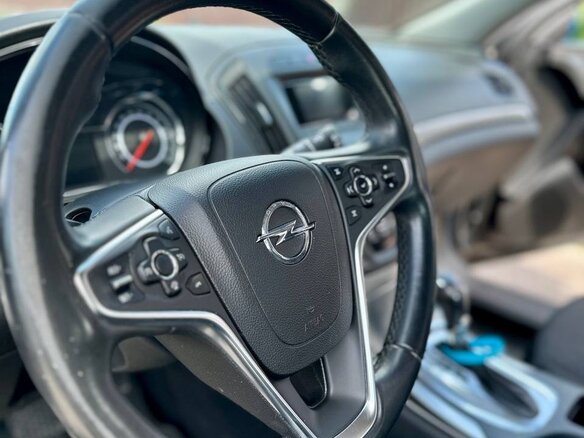 2014 Opel Insignia I Рестайлинг, серый, 1400000 рублей - вид 6