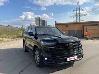 2016 Toyota Land Cruiser 200 Series Рестайлинг 2, чёрный, 6200000 рублей, вид 4