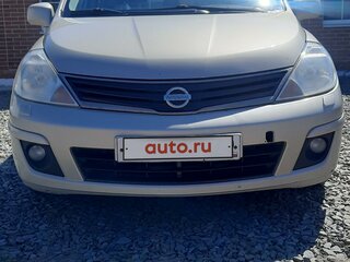 2010 Nissan Tiida I Рестайлинг, бежевый, 670000 рублей, вид 2