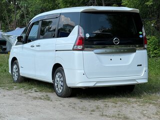 2018 Nissan Serena S-Hybrid V (C27), белый, 2400000 рублей, вид 3